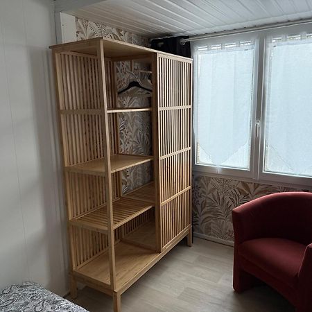 Chalet Charmant Monika Avec Piscine Yvoir Eksteriør billede