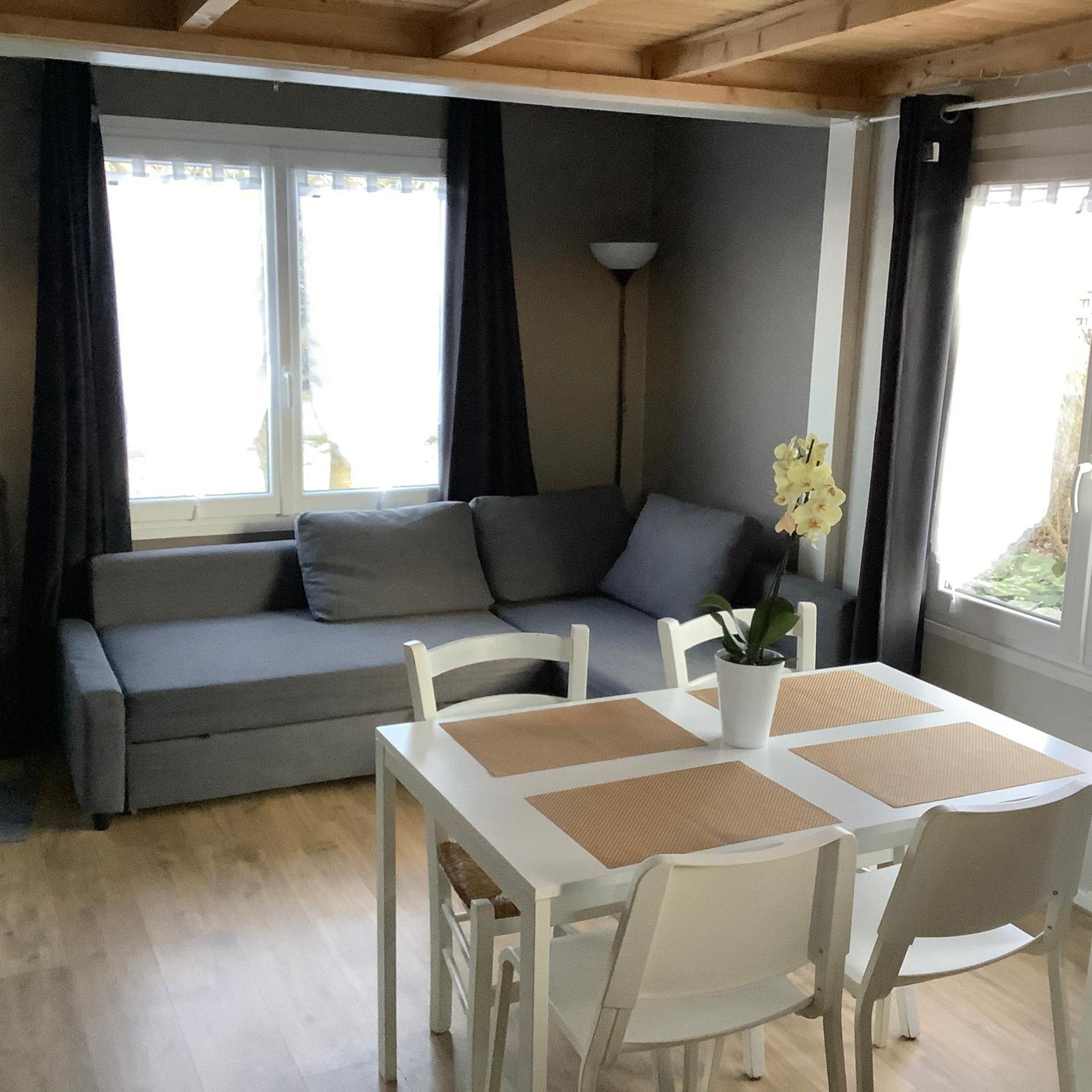Chalet Charmant Monika Avec Piscine Yvoir Eksteriør billede
